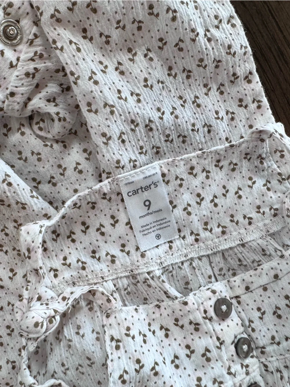 NWOT Carter's Cream Brown Baby Floral Snap Romper - 9 Months